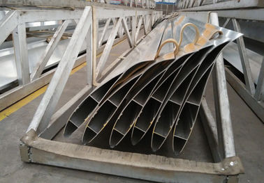 پودر نقرهای رنگی Blades of Blades of Exhaust Blades / Ceiling Blade را رنگ کرده است