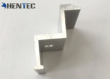 پروفیل های آلومینیومی اکسترود Cl End پروفیل های نصب شده روی سقف 6063-T5 / 6060-T5