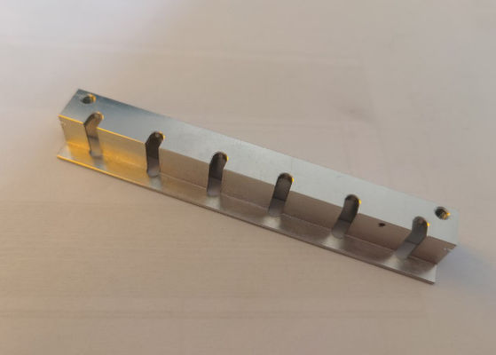 تراش CNC 6061 آلومینیوم اکستروژن برای الکترونیک