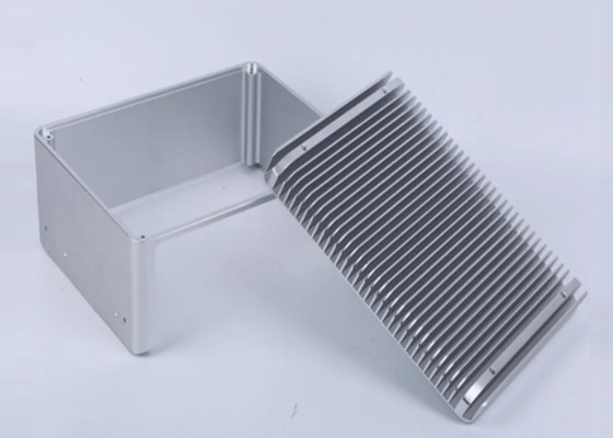 پروفیل های اکستروژن هیت سینک اکسید رسانا 6061 برای کامپیوتر صنعتی